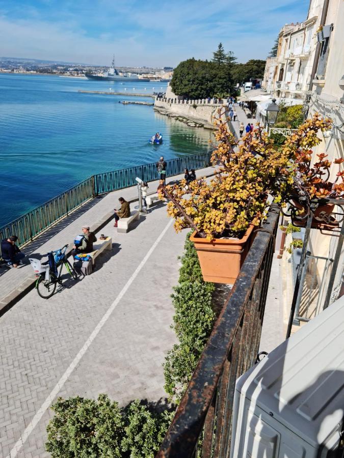 La Finestra Sul Mare Di Alfeo Lejlighed Syracuse Eksteriør billede
